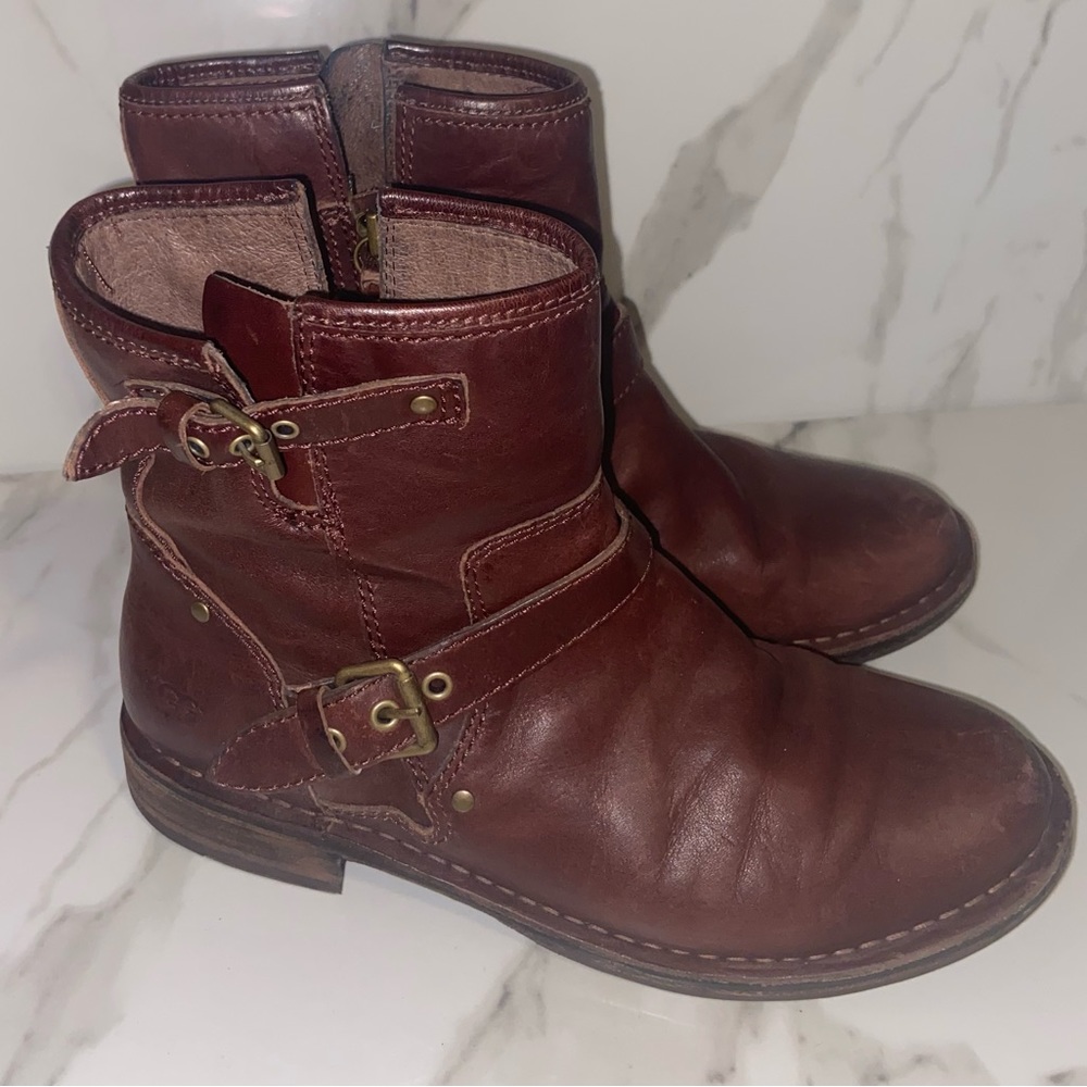 UGG Australia Chestnut Brown Leather Moto Boots Size 8.